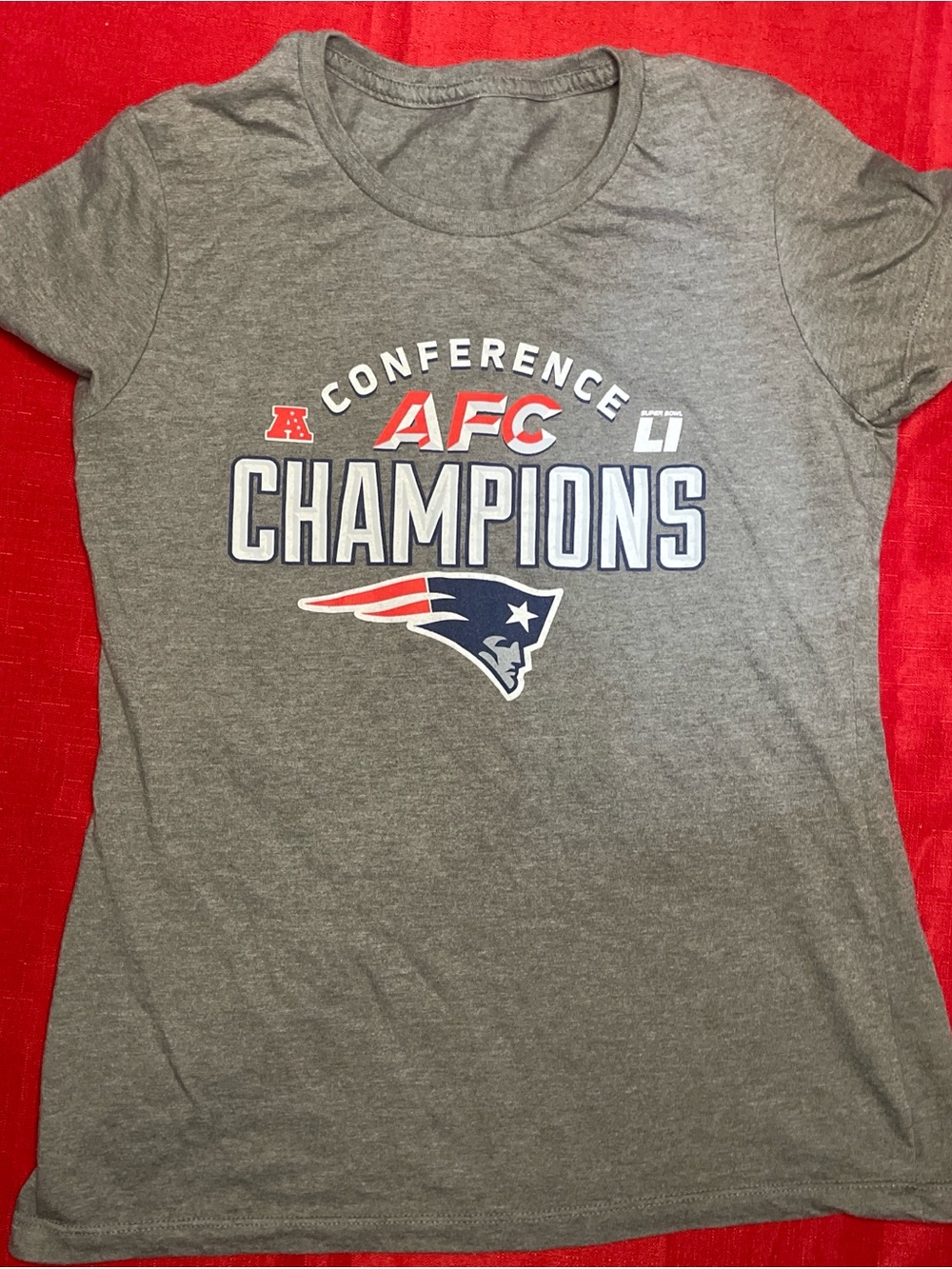 New England Patriots AFC Champions Gray Tee Women’s small